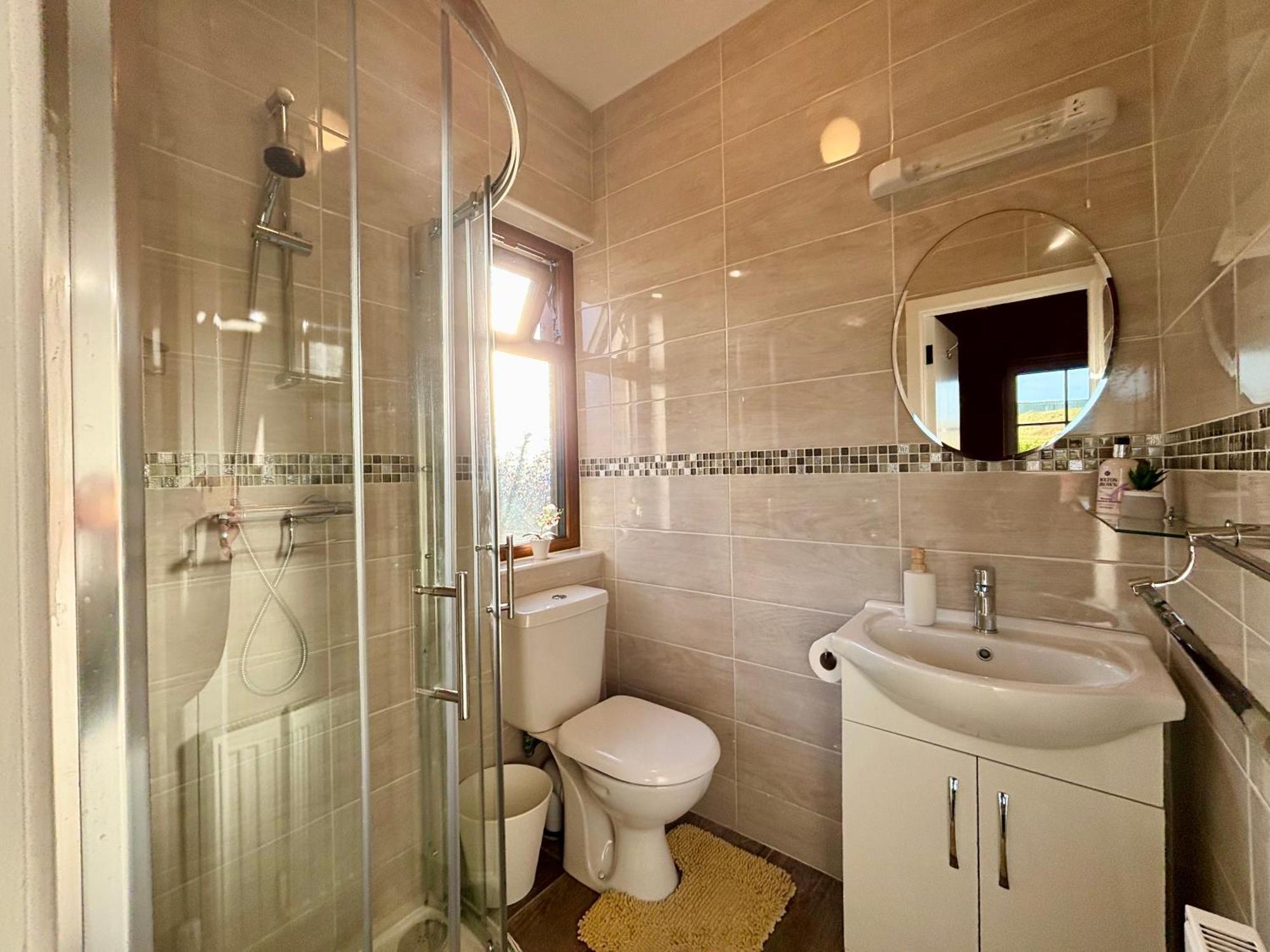 Ocean View Guestrooms Doolin Chambre photo